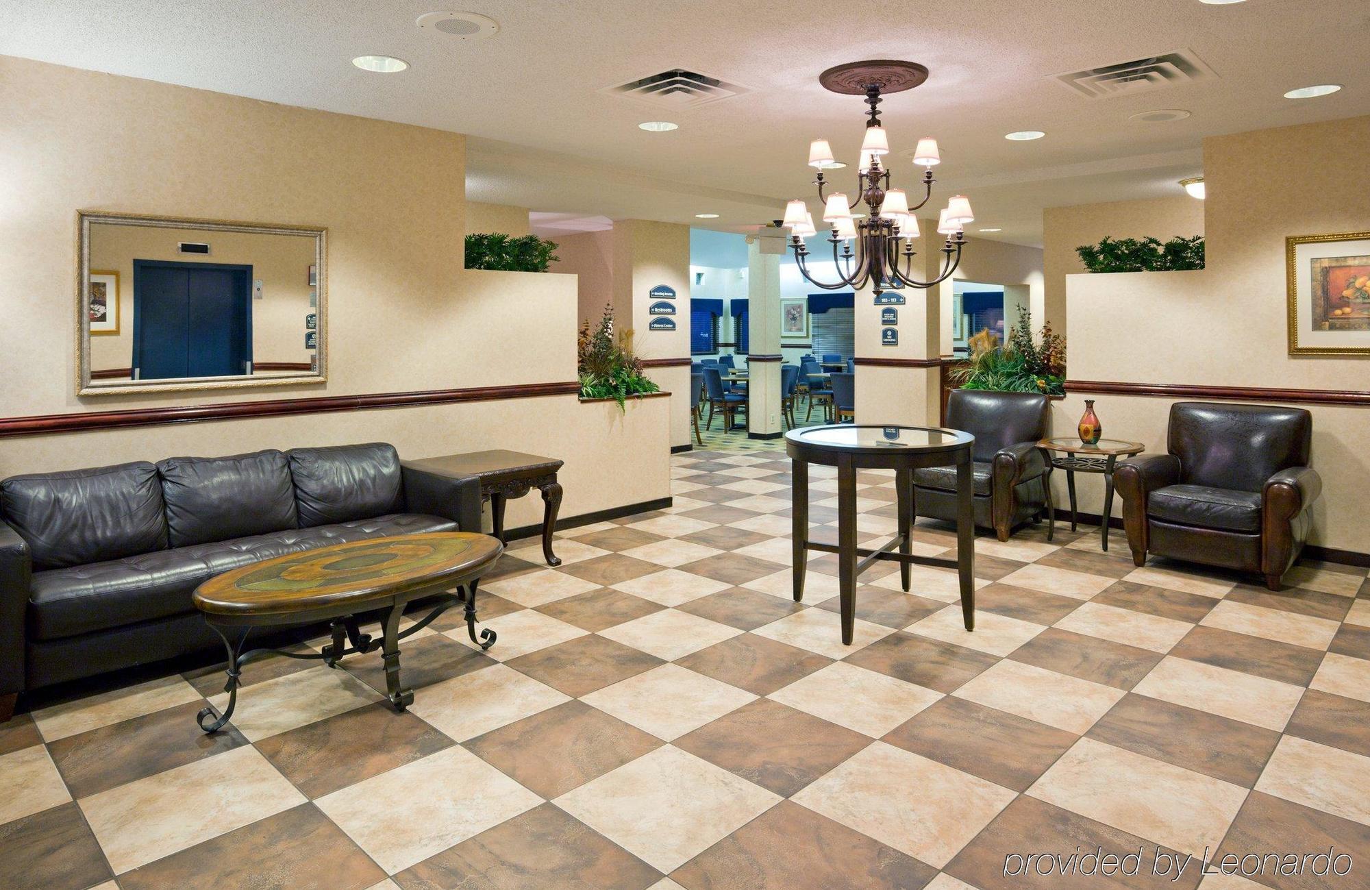 Holiday Inn Express Roseville-St. Paul By Ihg Exterior photo